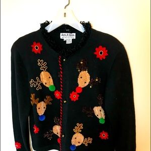 Black sz Medium Christmas Sweater